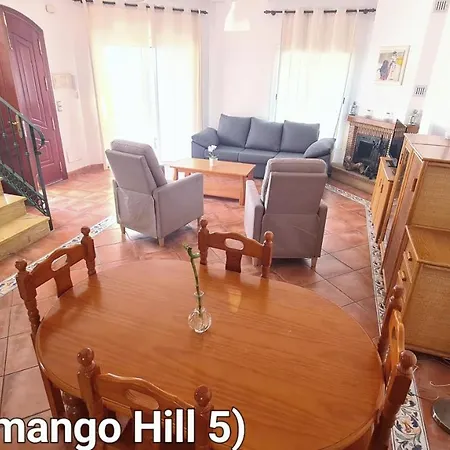 Silhouse Villas